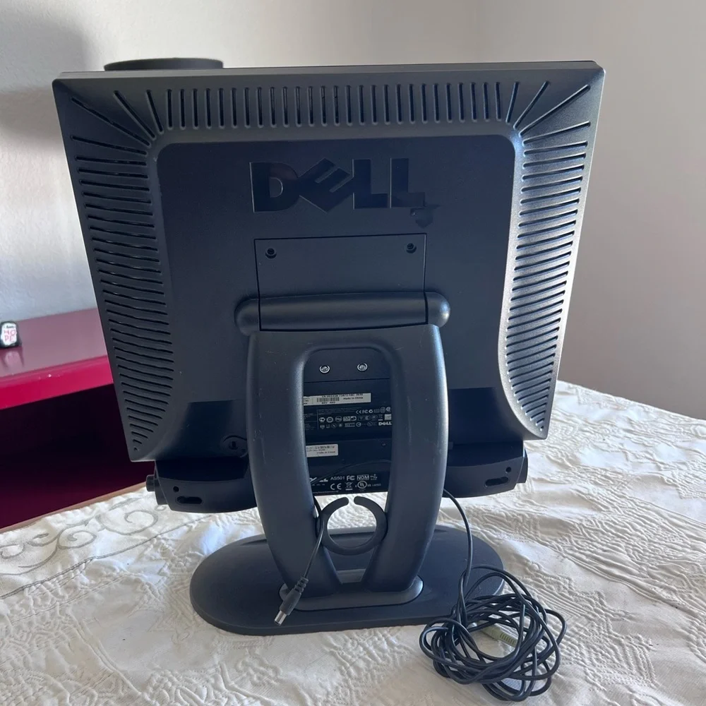 DELL E173FPf Flat Screen LCD Monitor w/ Stand & Power Cord 17” AS501 FC